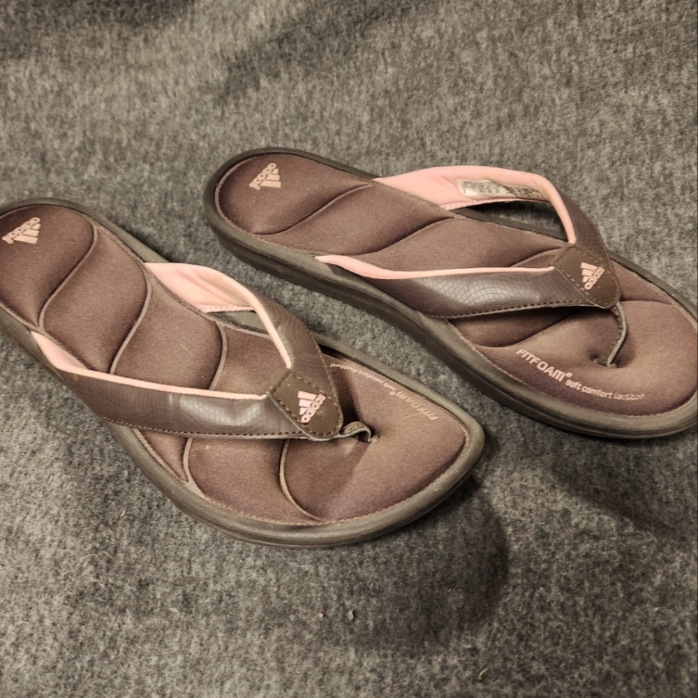 Adidas flip flops ladies size 8